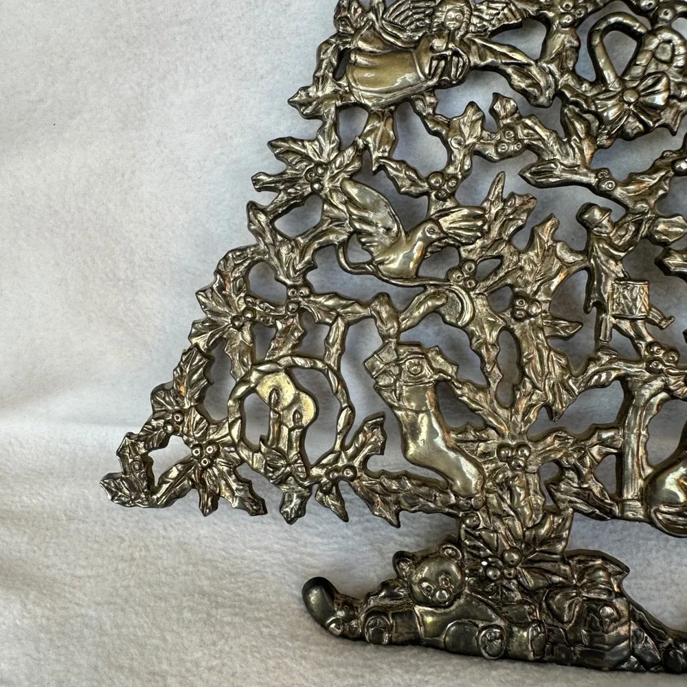 Vintage‎ Silver Metal Filigree Christmas Tree Wall Hanging Tabletop Decor Ornate
